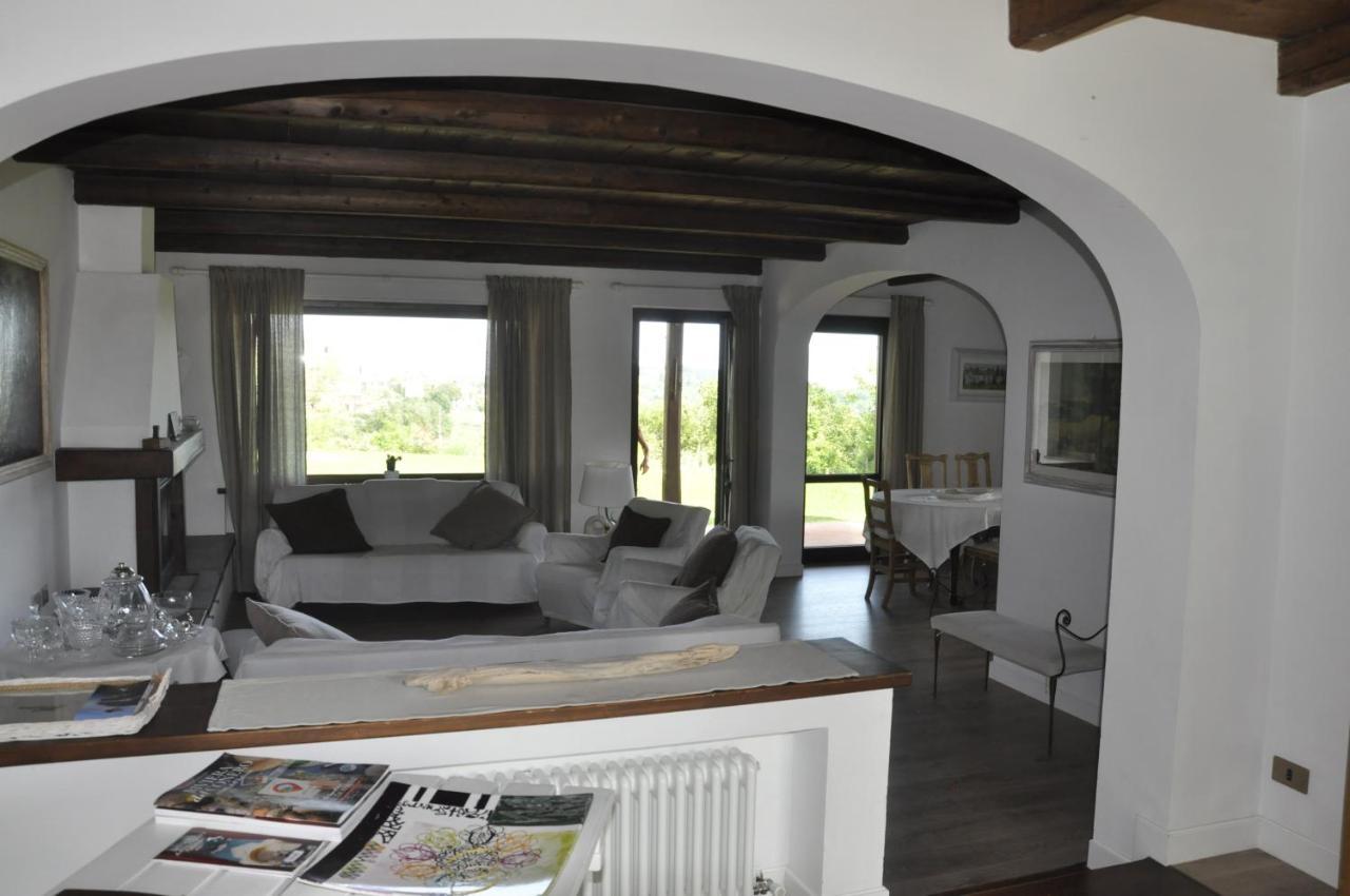 B&B Casa Soresina Offagna Ngoại thất bức ảnh